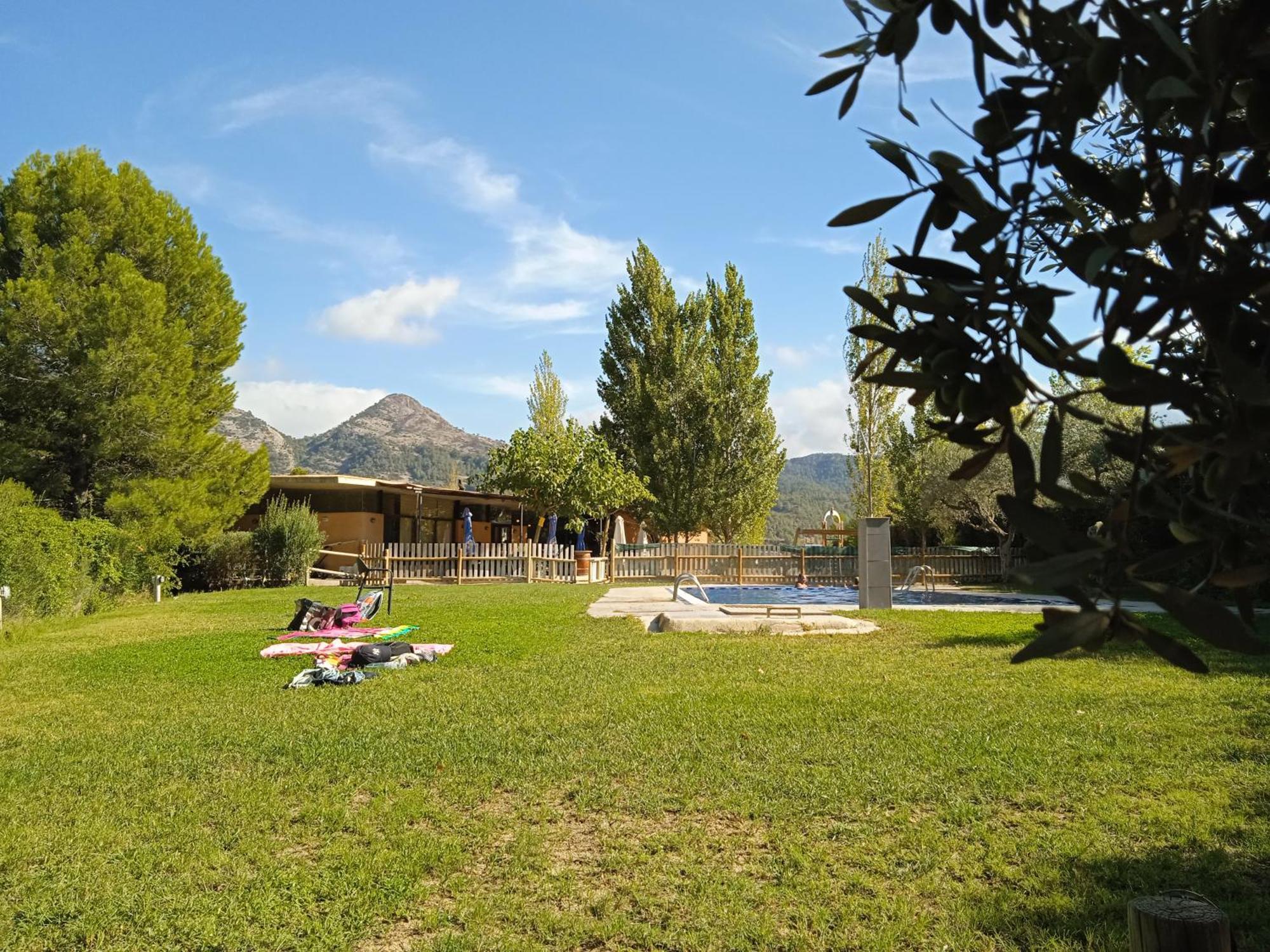 Càmping Terra Alta Bot Bagian luar foto